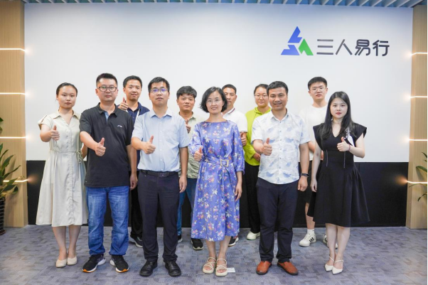 江西技師學院校領導蒞臨三人易行學習調研